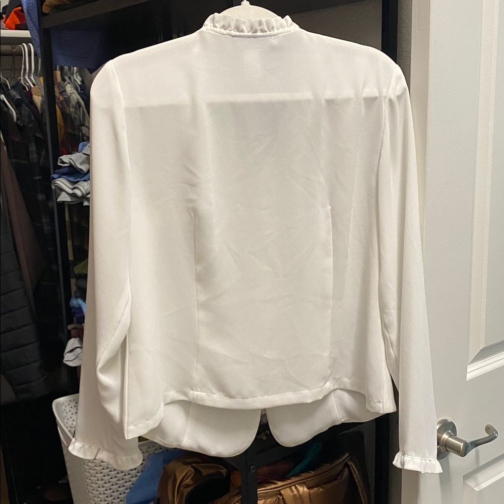 Pendleton Cream Ruffle Blouse - Picture 4 of 4
